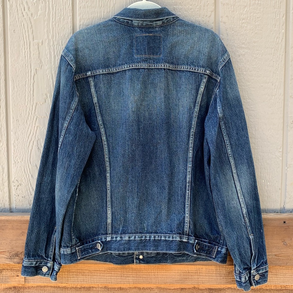 Levi’s classic vintage denim trucker jacket - Picture 10 of 16